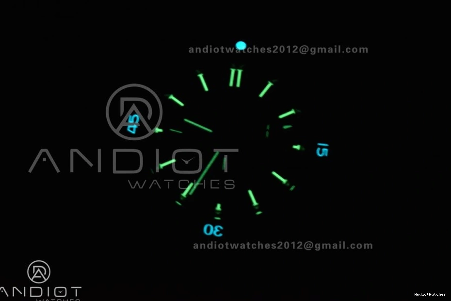 Robber 1:1 On Chronomat SS Edition Colorful 536 44mm A BLSF Best B01 Dial Bracelet Green 0916